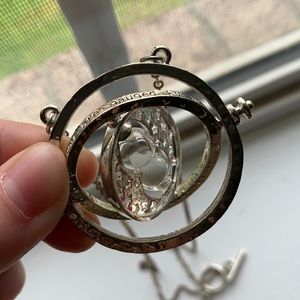 Harry Potter time turner necklace
